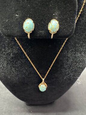 Vintage 12K Gold-Filled Necklace Screwback Earrings Set Turquoise Cabochon Accen